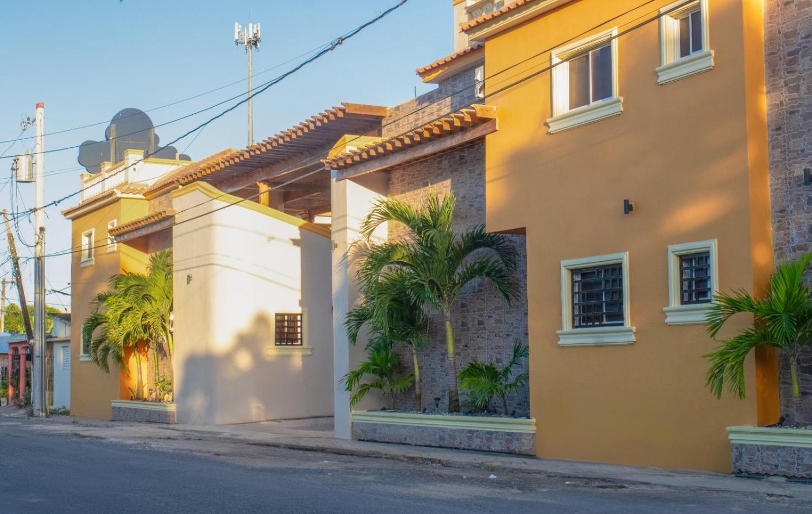 Diosamar Hotel Y Suites La Tentacion Extérieur photo
